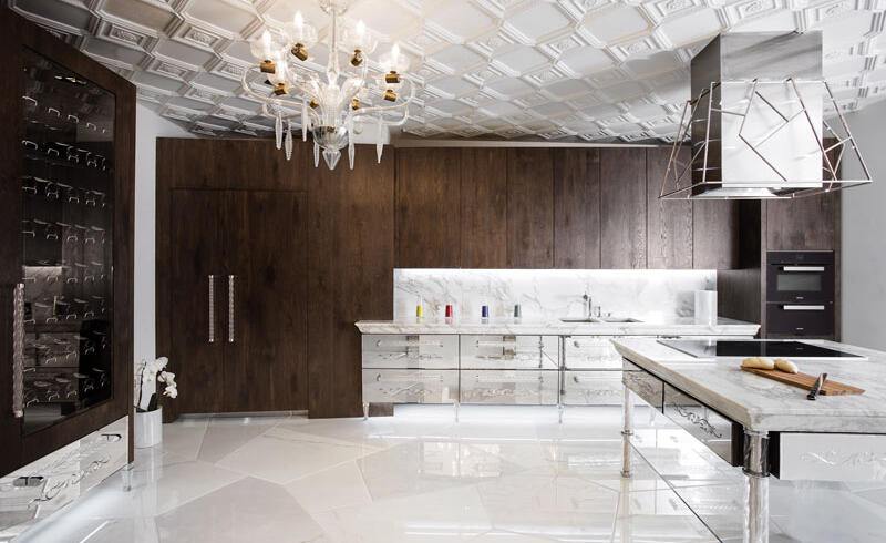The mirrored Kitchen