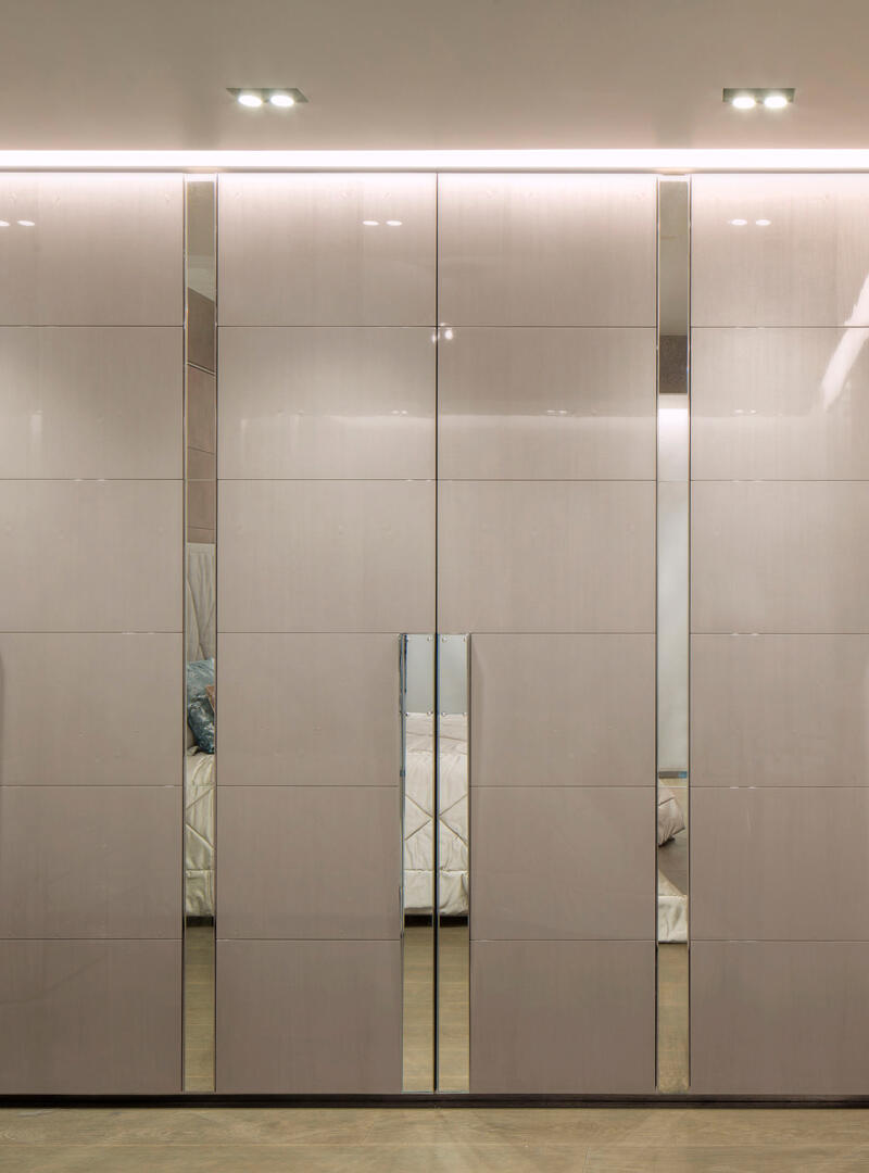 Walk-in closet 
