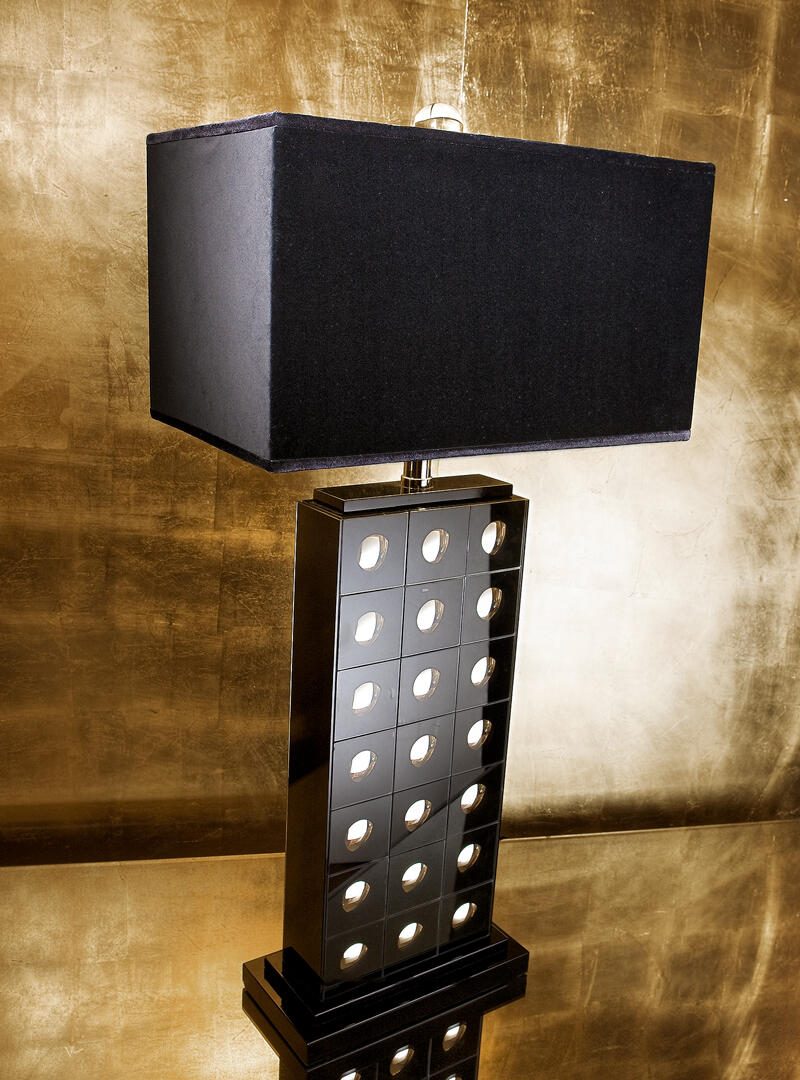 Monnaies table lamp with multiple engraved spheres