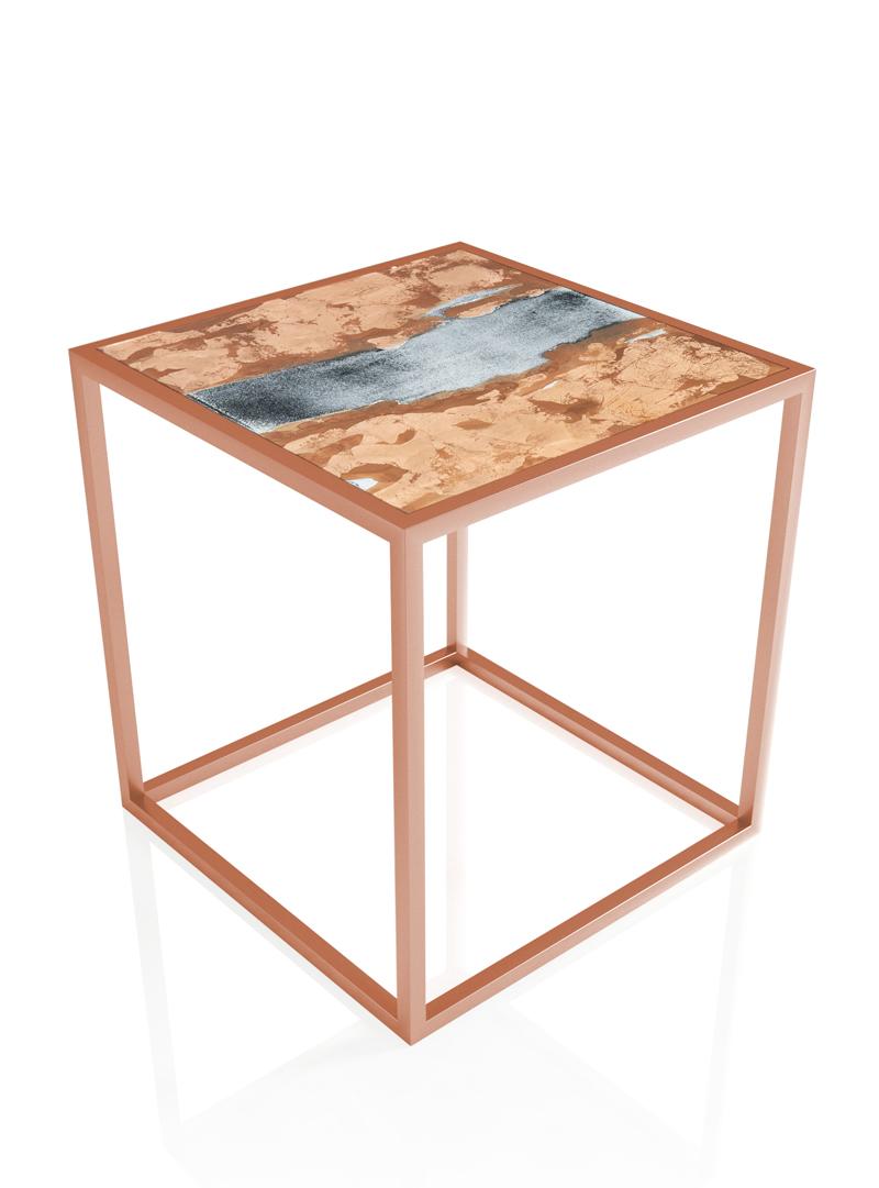 Polluce side table with 